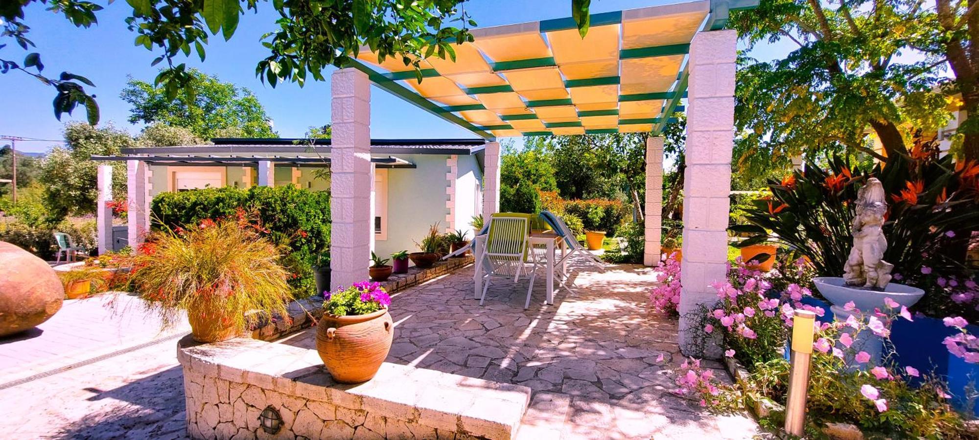 Iris Apartment Near Corfu Town Kontokali Buitenkant foto